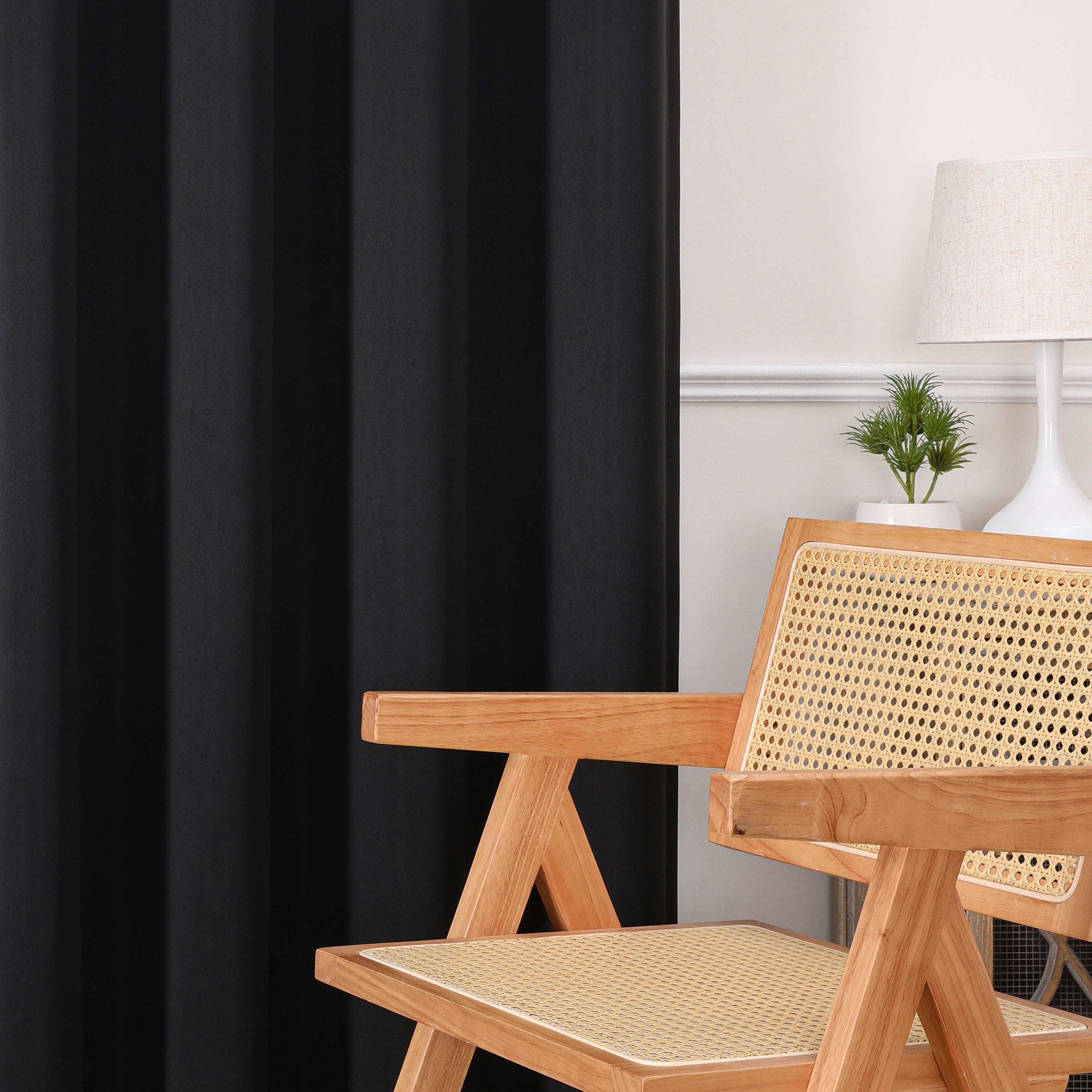 Everyday Elegance – Luxury Double-Layer 100% Blackout Curtain with Blackout Lining – Complete Light Blocking & Thermal Insulation - 1 panel